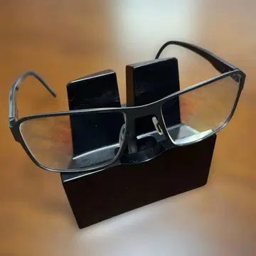 PORSCHE DESIGN 블랙 스퀘어형 안경