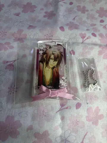 박앵귀 오키타 소지 리본 타이 아크릴 플레이트 키체인