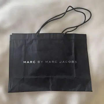 MARC BY MARC JACOBS 블랙 토트백