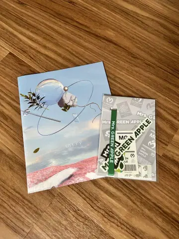 Mrs. GREEN APPLE 가사 책자 특전