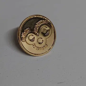오사카 엑스포 독일관 핀 배지 골드 골드 컬러 1개 새상품