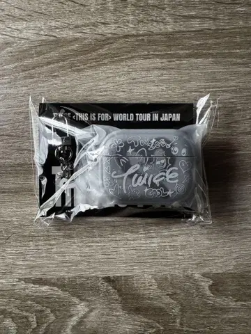 TWICE THIS IS FOR AirPods 케이스 새상품 미개봉