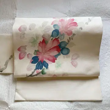 나고야 오비 작가 시오제 화이트