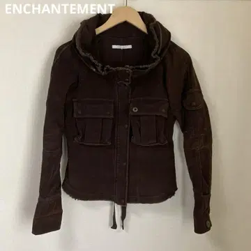 ENCHANTEMENT 후드 부착 브라운 자켓