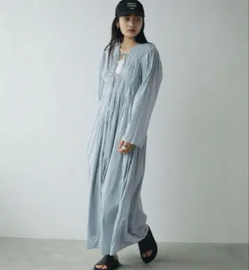 안누크 라이트 블루 롱 원피스 긴팔
