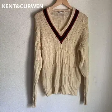 KENT&CURWEN 크림색 V넥 케이블 짜임 니트 스웨터