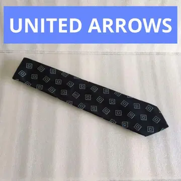UNITED ARROWS 네이비 기하학 무늬 넥타이