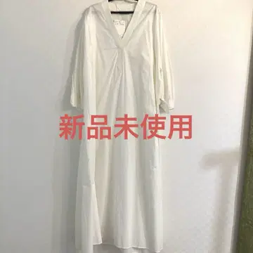 미사용 새상품 TORRAZZO DONNA 화이트 롱 셔츠 원피스