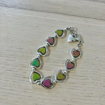 Otro Accesorio 오트로 액세소리오 하트 팔찌