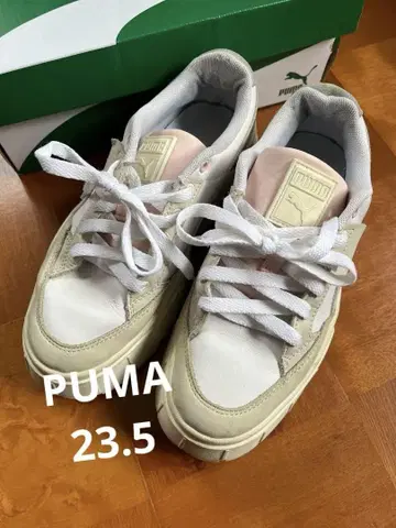 PUMA 통굽 스니커즈 화이트/베이지 23.5