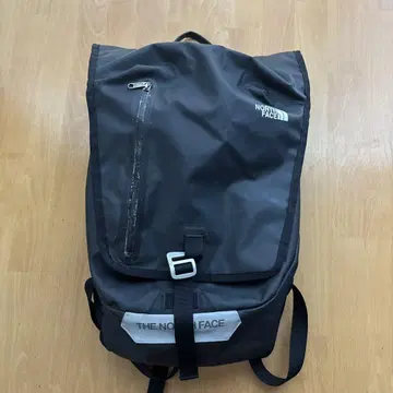 THE NORTH FACE 블랙 백팩