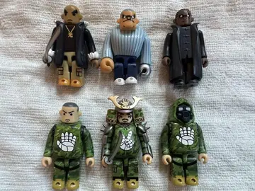 KUBRICK 큐브릭 TOKYO TRIBE 이노우에 산타