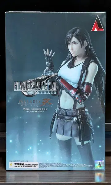 파이널 판타지 VII PLAY ARTS 티파 록하트