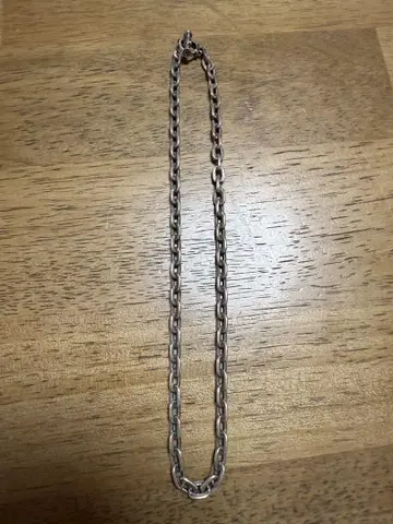 트래비스 워커 OVAL LINK NECKLACE WITH T-BAR