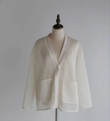 pois 포와 double mesh Cardigan 화이트