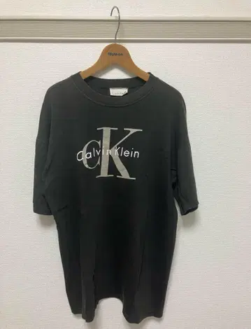 90년대 이행기 Calvin Klein 빈티지 티셔츠