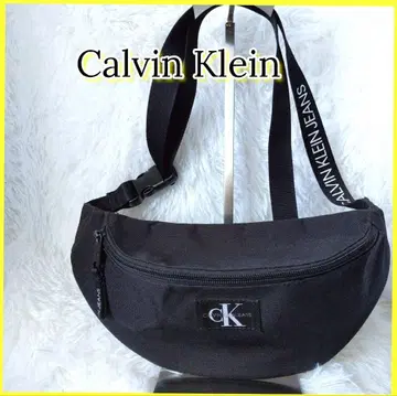 Calvin Klein 바디백 웨스트 파우치 블랙