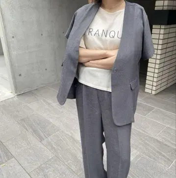 그레이 팬츠 셋업