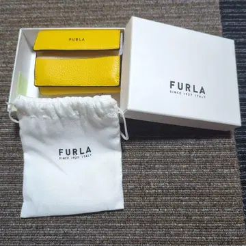 FURLA 지갑