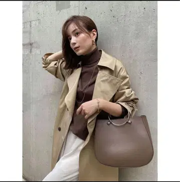 새상품급 anuans 볼륨 슬리브 트렌치코트 F