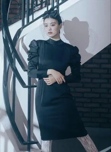 Romansual 새틴 원피스