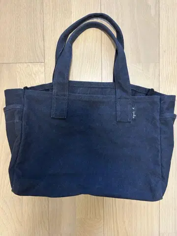 아녜스베 VOYAGE FEMME 토트백 (블랙) 정가 22,000원