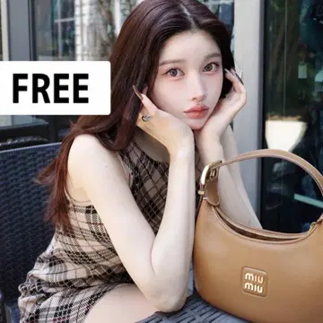 미개봉 새상품 다리치 체크 자카드 슬리브리스 니트 미니 원피스 BEG