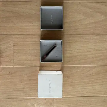 Calvin Klein 실버 넥타이핀