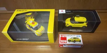 차량 모델 스위프트 스포츠 1/43 스케일 & 토미카 세트