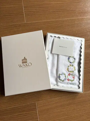 새상품 박스형 WAKO 자수 타월 손수건