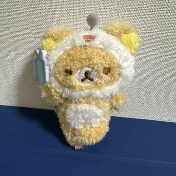 리락쿠마 인형 배지
