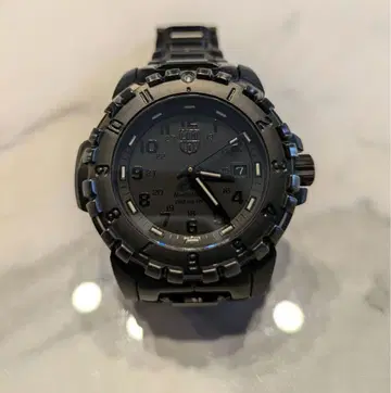 Luminox 방수 기능 블랙 손목시계