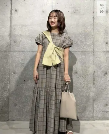 체크 무늬 맥시 원피스