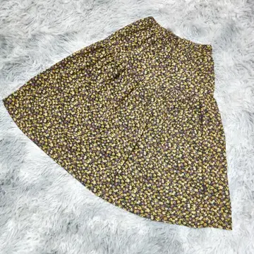 오늘 한정 가격 ZARA 자라 미디 스커트 [ S ] 꽃무늬