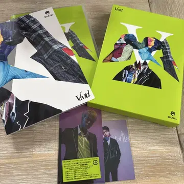 MAZZEL 'Vivid' UNIVERSAL MUSIC STORE 한정판