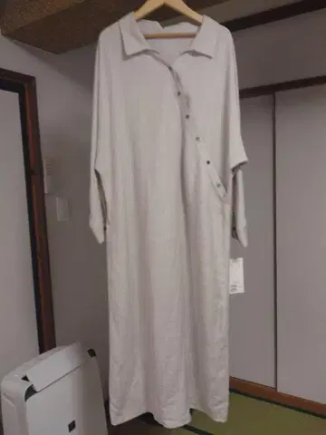 [새상품] 갈리아르다갈란테 린넨 셔츠 원피스