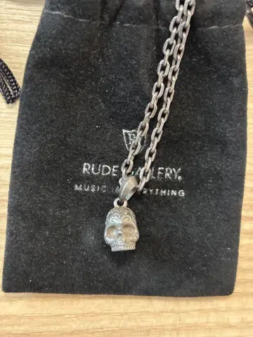 RUDE GALLERY 스컬 펜던트 목걸이