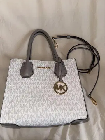 Michael Kors 로고 프린트 핸드백