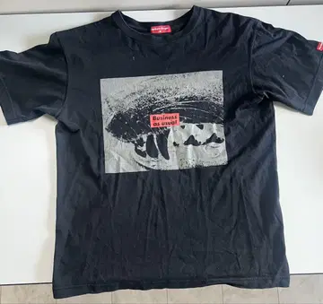 Barbara Kruger 티셔츠 Business as usual