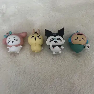 치이카와 (먼작귀) x 산리오 캐릭터즈 변신 피규어 가챠