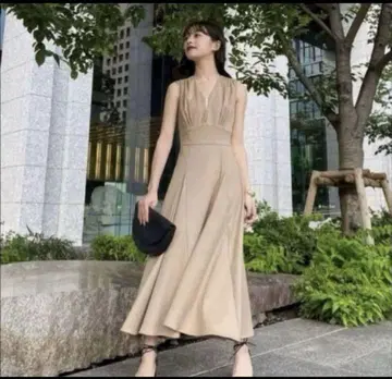 L'Or 로르 Open Neck Dress 카지마리 로브블랑