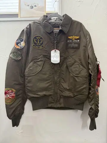 ALPHA INDUSTRIES 택 포함 새상품