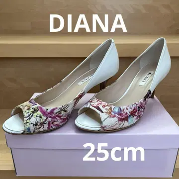 다이애나 오픈토 펌프스 꽃무늬 화이트 25