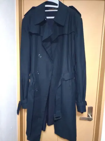 al's attire 트렌치코트