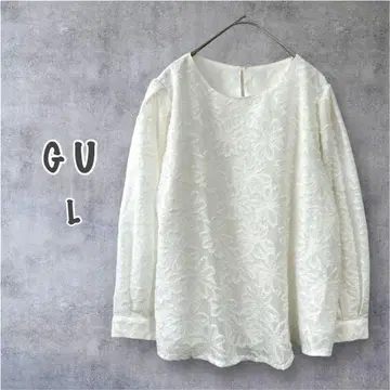 GU 지유 긴팔 블라우스 (L) 화이트 꽃무늬 자수 귀여운 고급 화려함