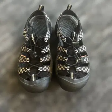 keen 워터프루프 샌들