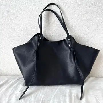 센스 오브 플레이스 토트백