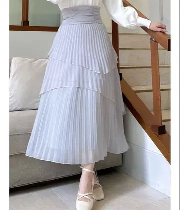 dazzlin 랜덤 시어 플리츠 캉캉 스커트 그레이
