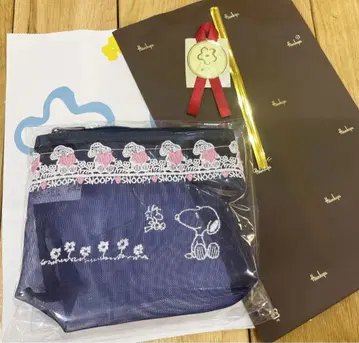최저가 치카자와 레이스 스누피 하트 파우치 그레이 미개봉 새상품