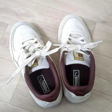 Puma 스니커즈 화이트 24cm